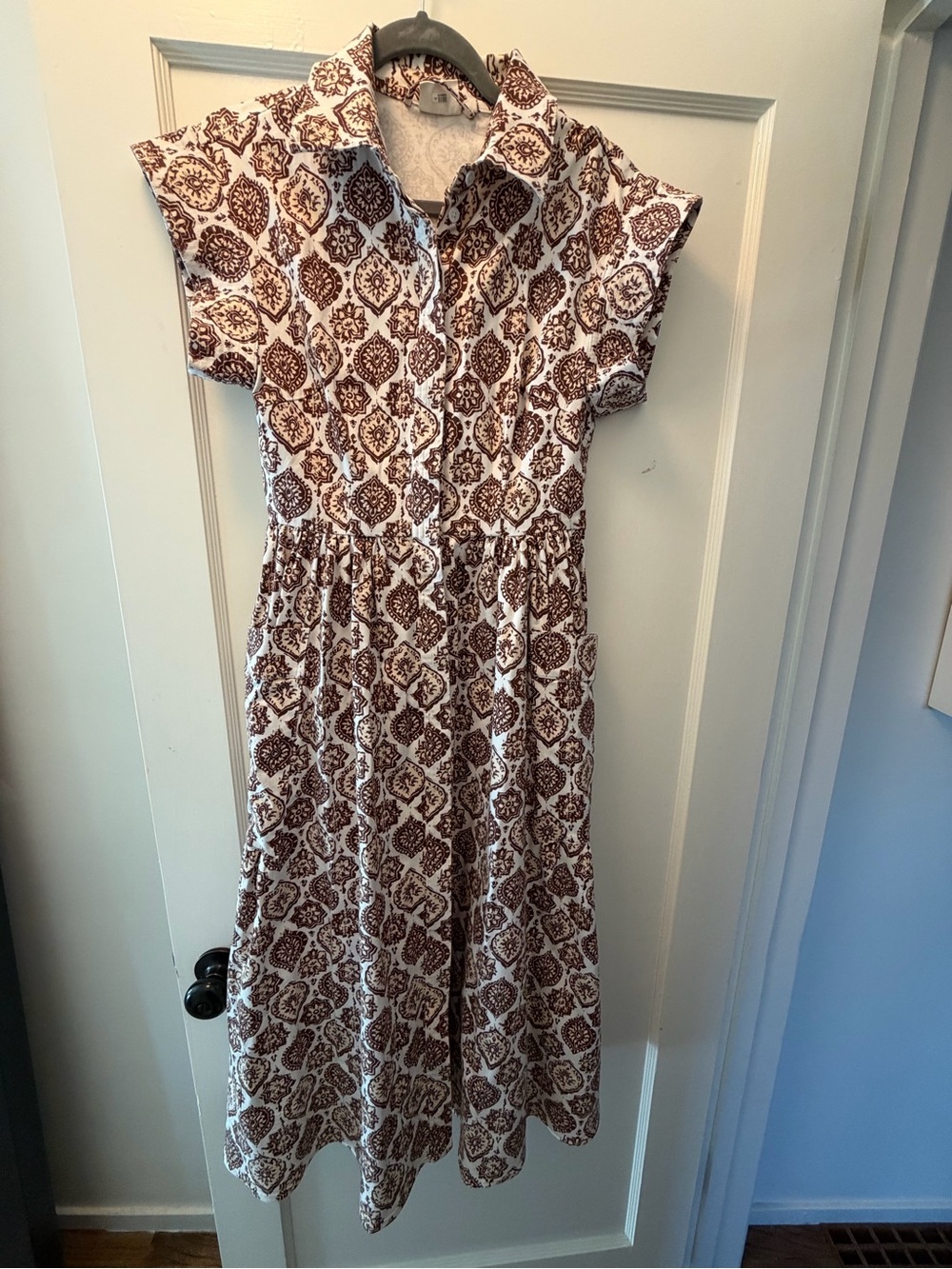 Julia Amory Midi Dress with pockets